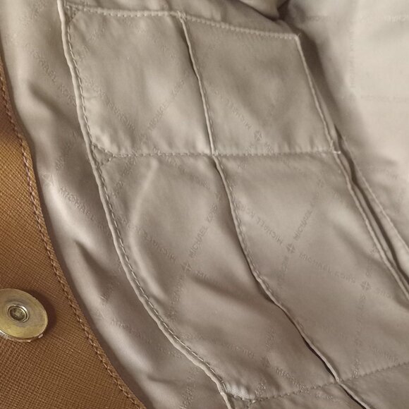 Michael Kors Karla East West - Picture 5 of 10